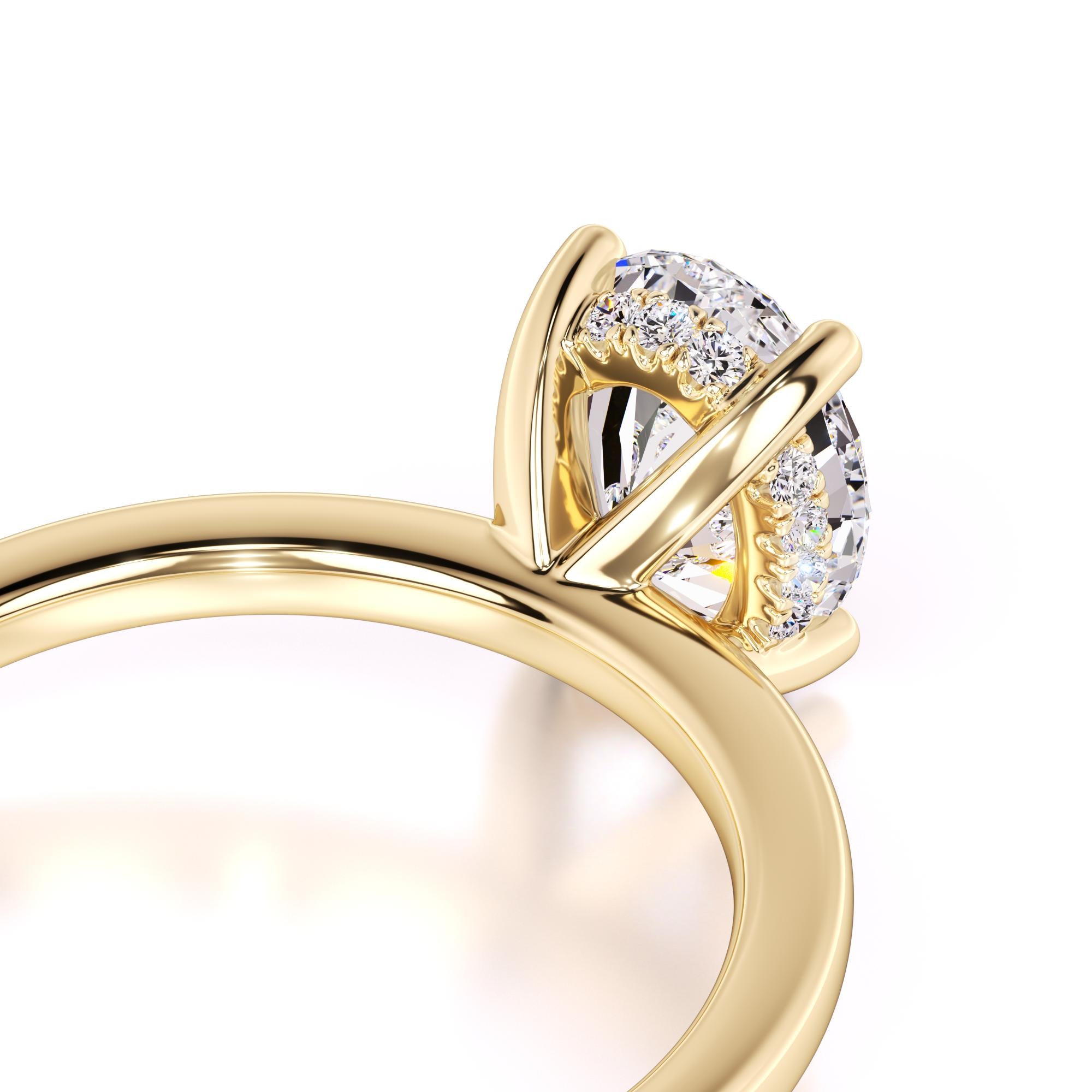 Chica Moissanite & Lab Grown Diamond Ring | Yellow Gold | 2