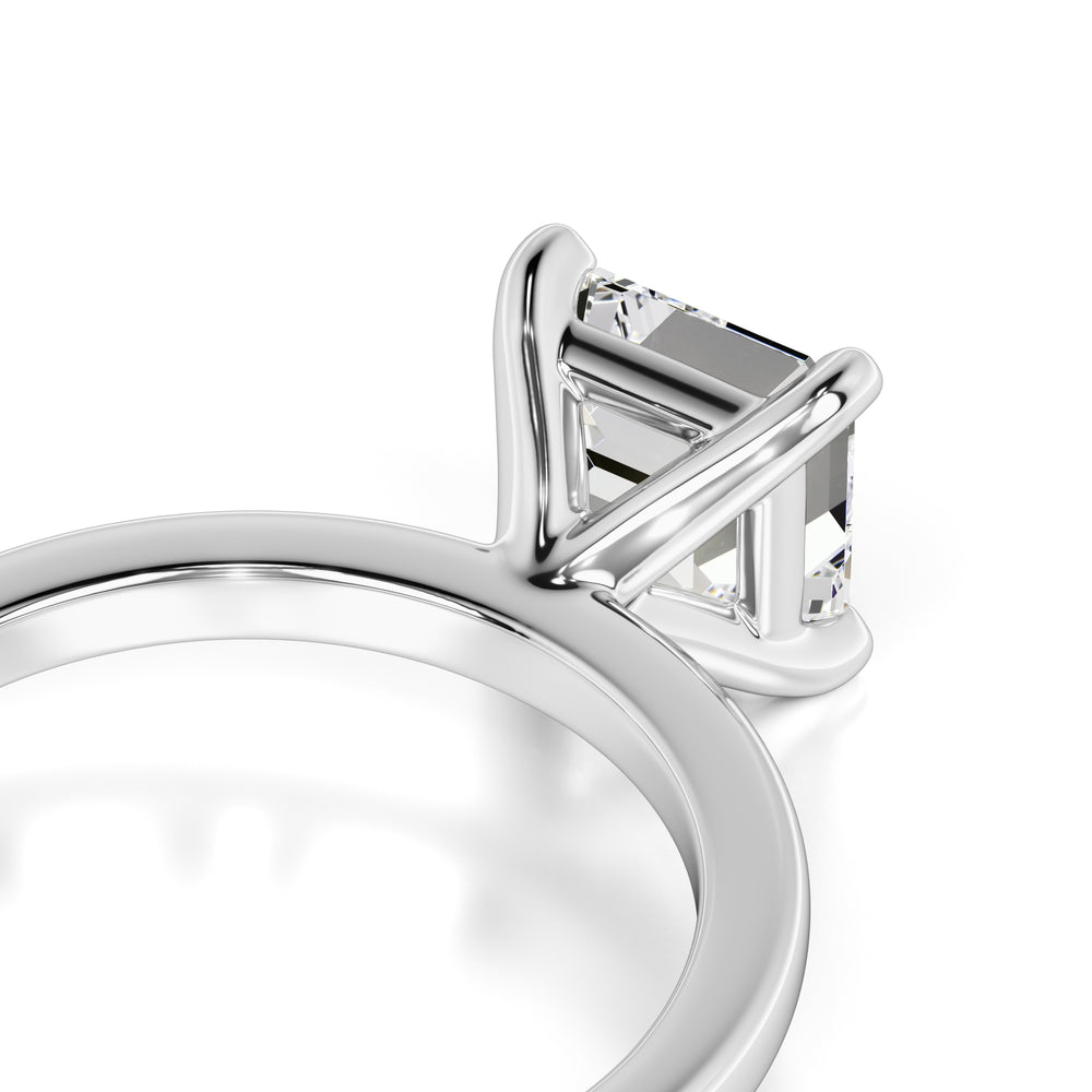 Chelsea Moissanite Ring | White Gold | 2