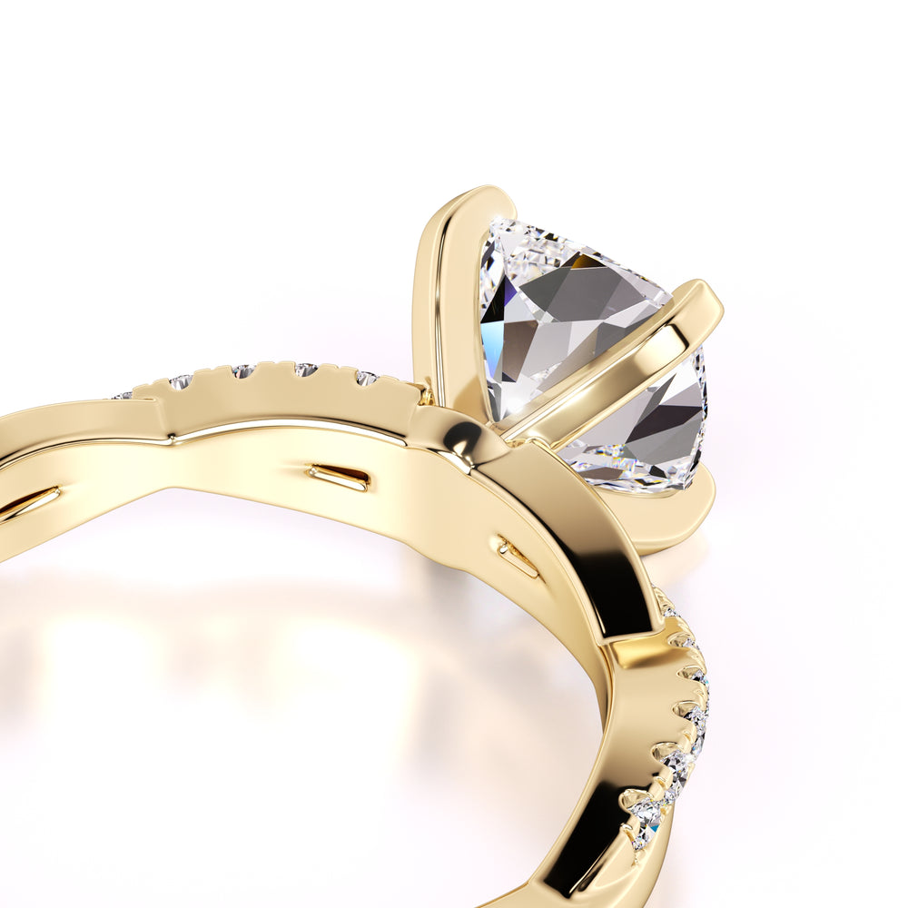 Lyla Moissanite & Lab Grown Diamond Ring | Yellow Gold | 2