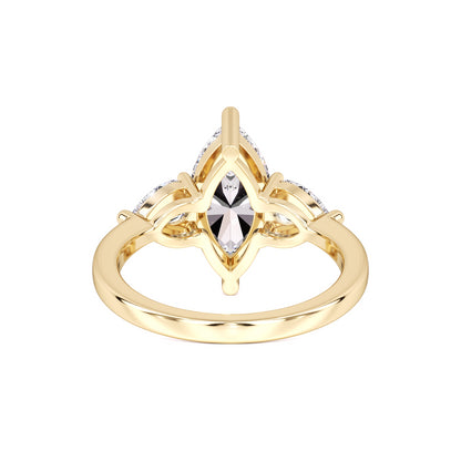 Winnie Moissanite & Lab Grown Diamond Ring | Yellow Gold | 3
