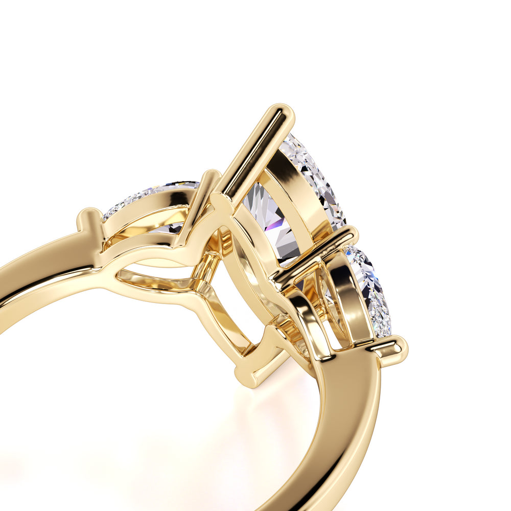 Winnie Lab Grown Diamond Ring | Yellow Gold | 2