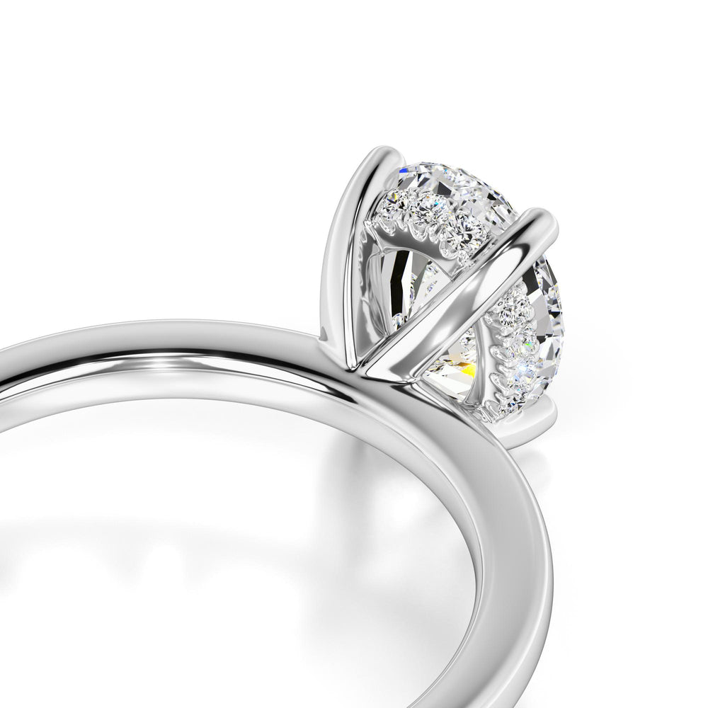 Chica Moissanite & Lab Grown Diamond Ring | White Gold | 2