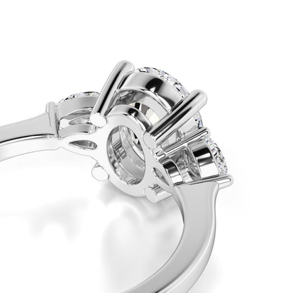 Zara Moissanite & Lab Grown Diamond Ring | White Gold | 2