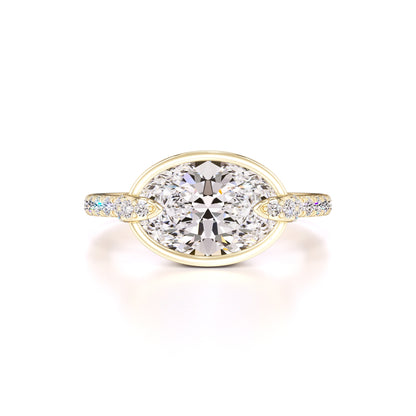 Victoria Moissanite & Lab Grown Diamond Ring | Yellow Gold | 1