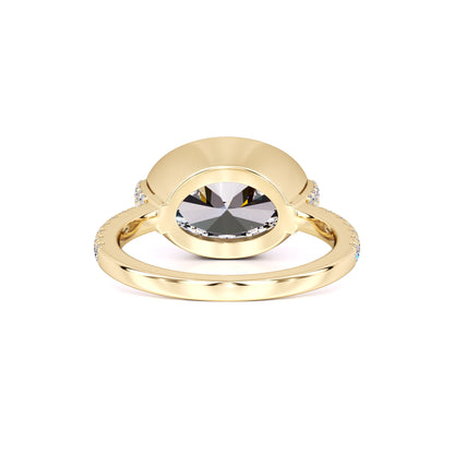 Victoria Moissanite & Lab Grown Diamond Ring | Yellow Gold | 3