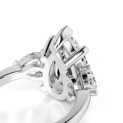 Sadie Moissanite & Lab Grown Diamond Ring | White Gold | 2
