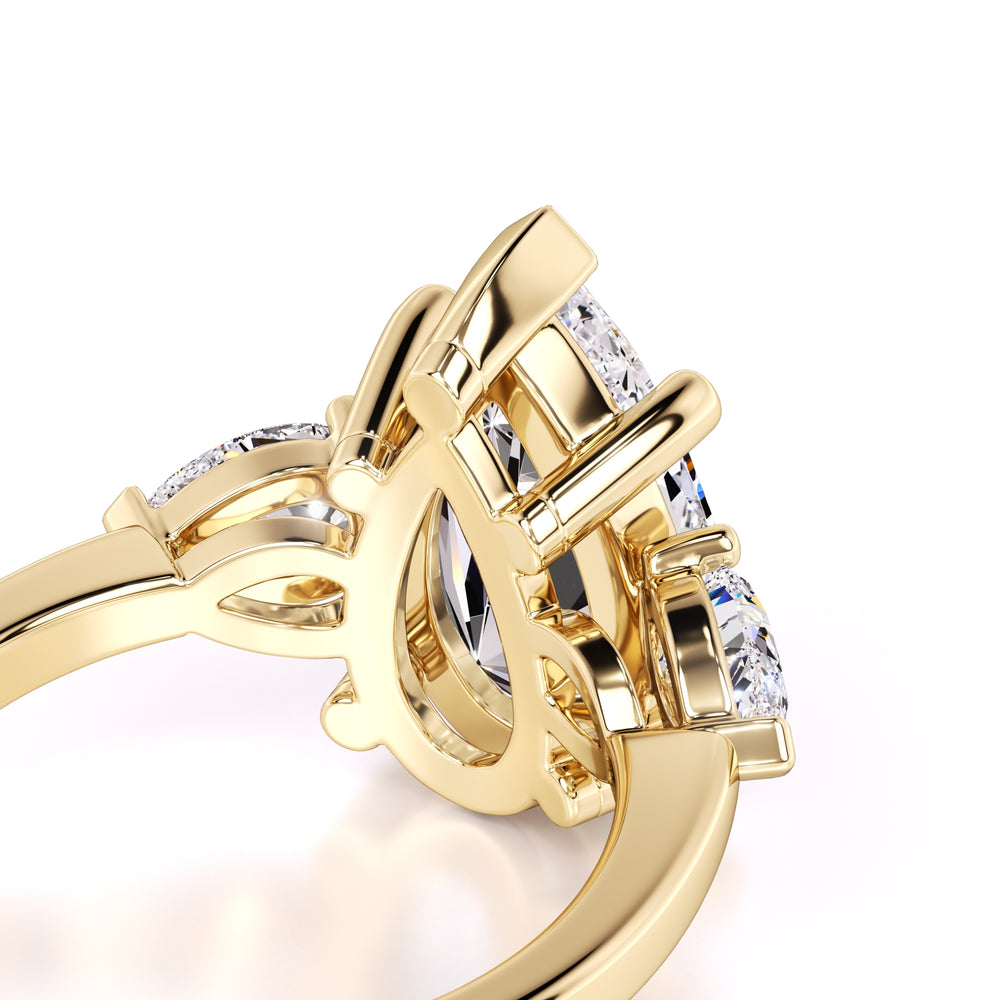 Sadie Moissanite & Lab Grown Diamond Ring | Yellow Gold | 2