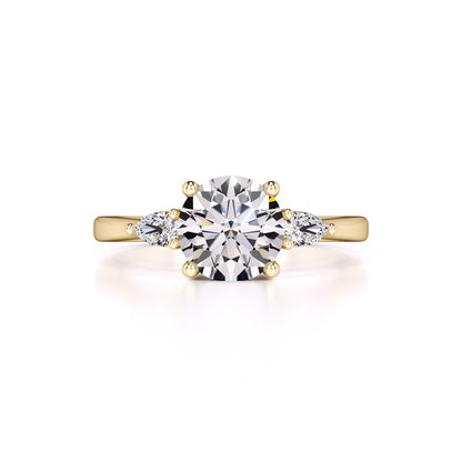 Chloe Moissanite & Lab Grown Diamond Ring | Yellow Gold | 1