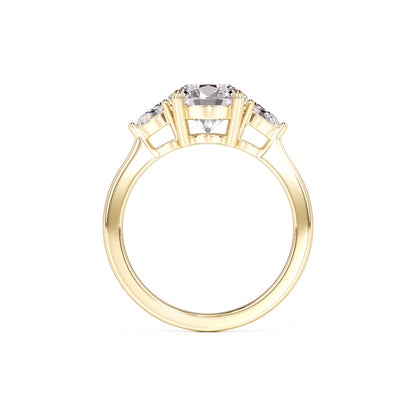 Chloe Moissanite & Lab Grown Diamond Ring | Yellow Gold | 4